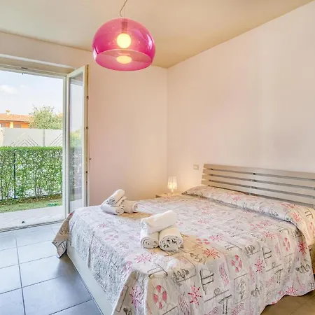 公寓 Amazing In Puegnago Sul Garda With Wifi 拉法