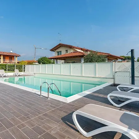 Amazing In Puegnago Sul Garda With Wifi 公寓 拉法