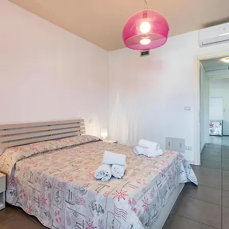 Amazing In Puegnago Sul Garda With Wifi 公寓 *