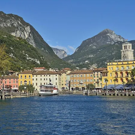 公寓 Amazing In Puegnago Sul Garda With Wifi *